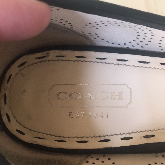 Coach leather perforated high heals - Picture 2 of 10